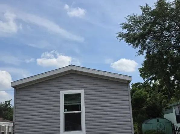 40357 Washington #4, Novi, MI 48375