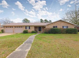4105 Shana Dr, Mobile, AL 36605