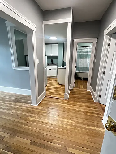 887 Huntington Ave #4 Photo 1