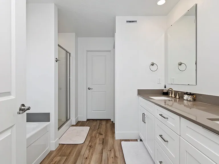 775 Knowledge St — Photo 6
