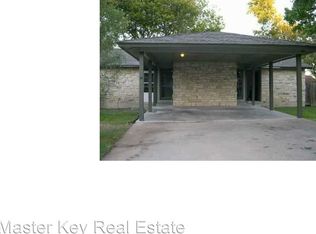 2001 Magnolia Dr #A, Round Rock, TX 78664