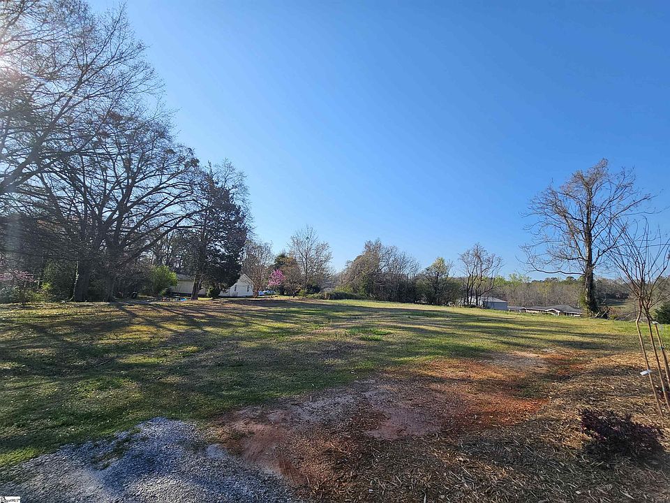 2nd image of 519 N Randolph Ave Lot 4
