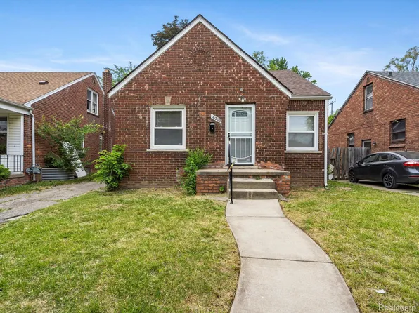 16207 Saint Marys St, Detroit, MI 48235