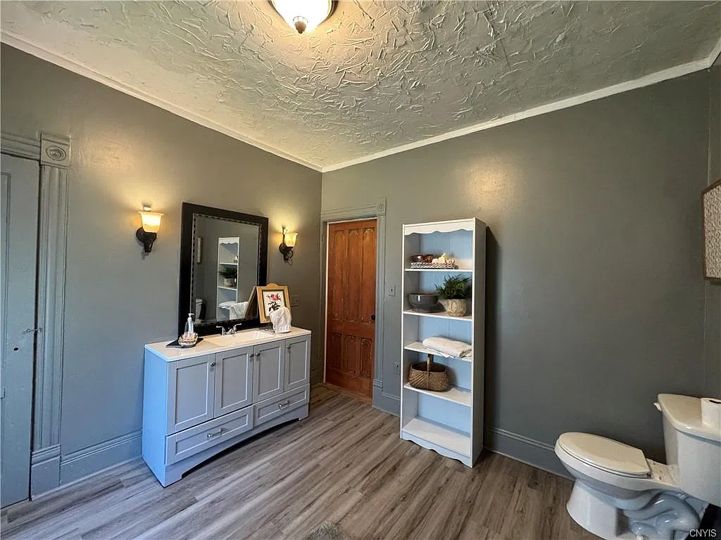 3 bed, 1622 sqft, $1,895 — Photo 4