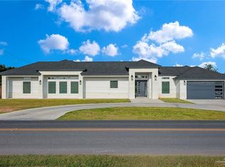 5284 N Mayberry Rd, Palmhurst, TX 78573