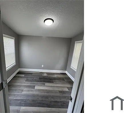 201 S Rogers St — Photo 16