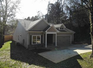 148 Arcadia St, Dahlonega, GA 30533