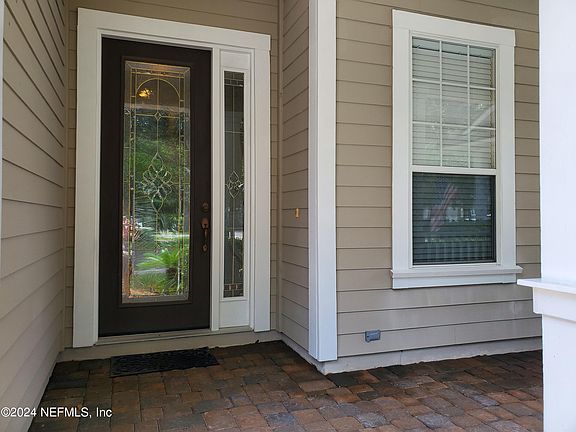 4th image of 204 CARMINE Lane