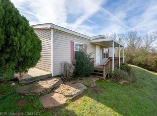 27504 Willow Hills Rd, Huntington, AR 72940