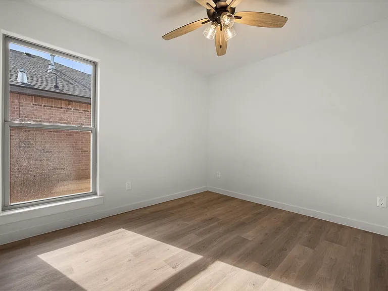 2617 Garland Ave — Photo 14