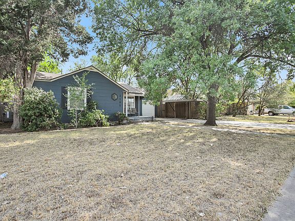 3rd image of 3105 26th St