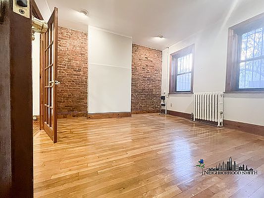 4th image of 41 Halsey St #G