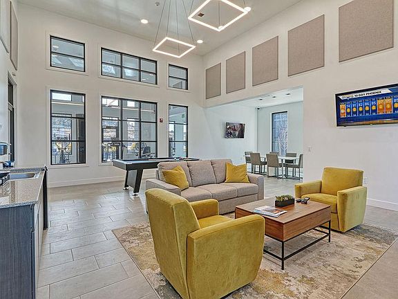 Clubhouse Open 7 days per week