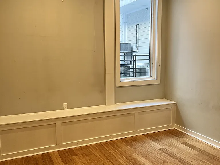 1711-1713 Fairmount Ave #1 — Photo 2