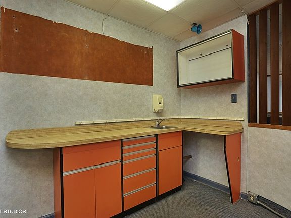 4th image of 8340 Austin St Ste 1P