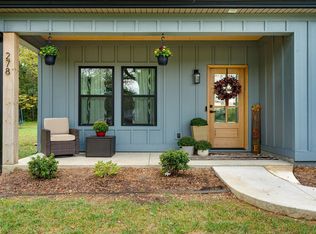 278 Dry Valley Rd, Rossville, GA 30741