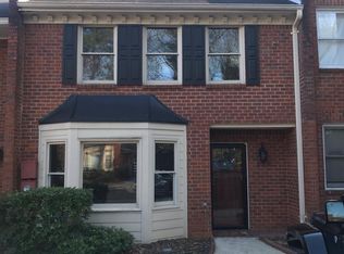 869 Lenox Oaks Cir NE, Atlanta, GA 30324