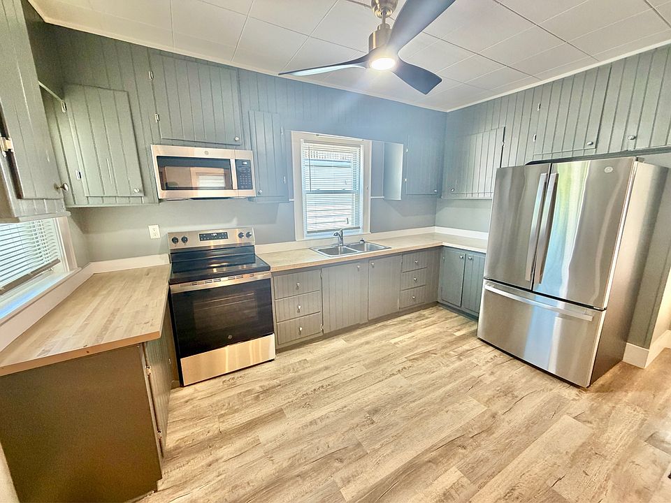 1st image of 410-418 Rantoul St #11651373