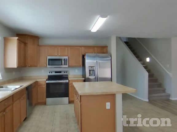 5th image of 34113 N Alison Dr
