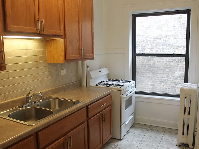 513 Main St #3 — Photo 8
