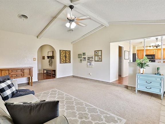 5th image of 5318 Teresa Ln