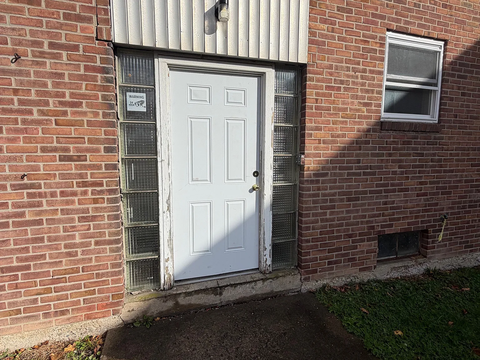 7 Tompkins Street — Photo 2