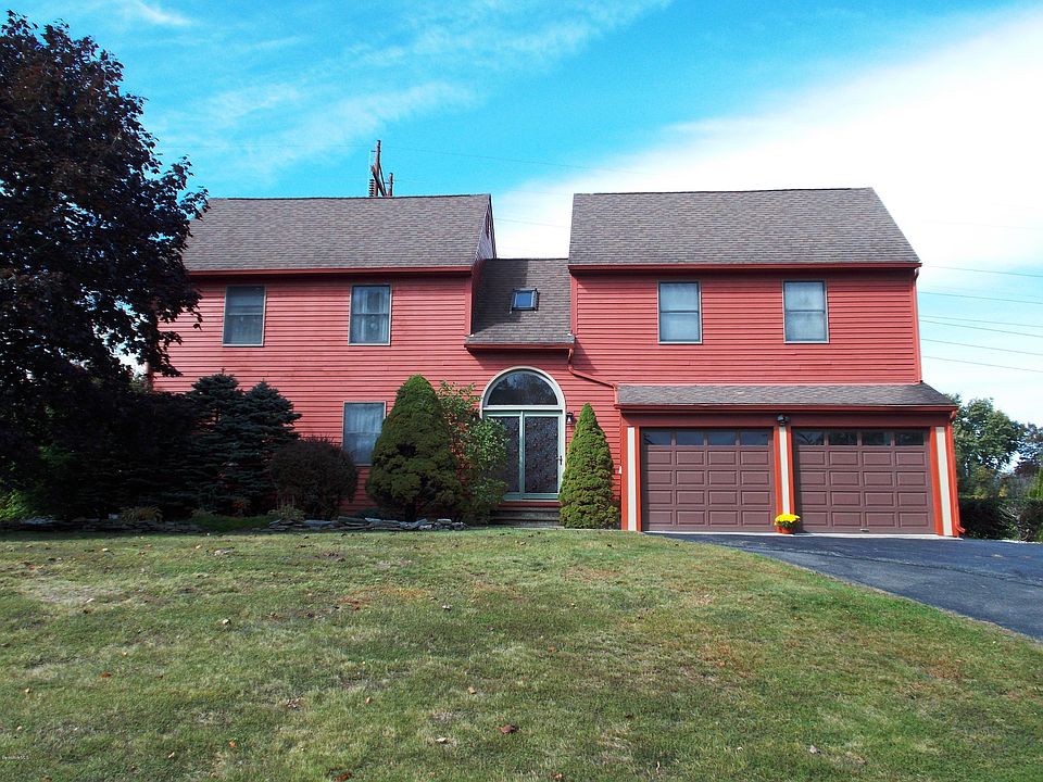 2nd image of 16 Juliana Dr
