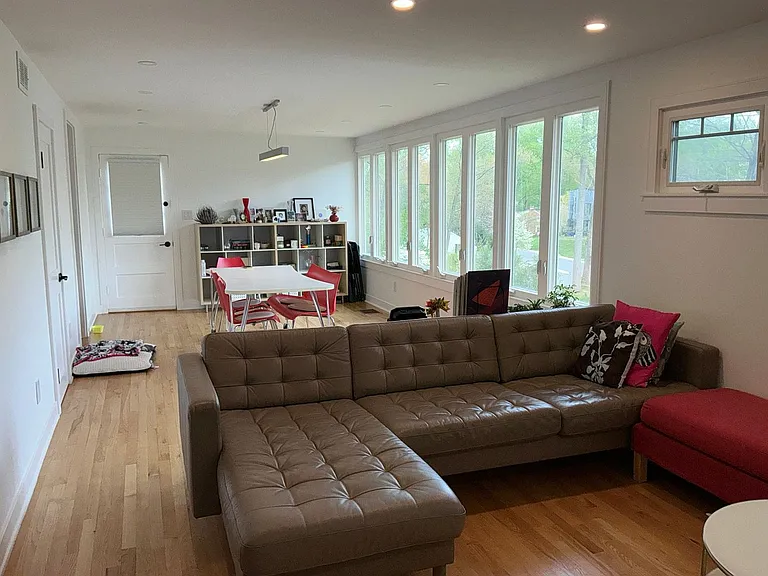10623 S Dunmoor Dr — Photo 12
