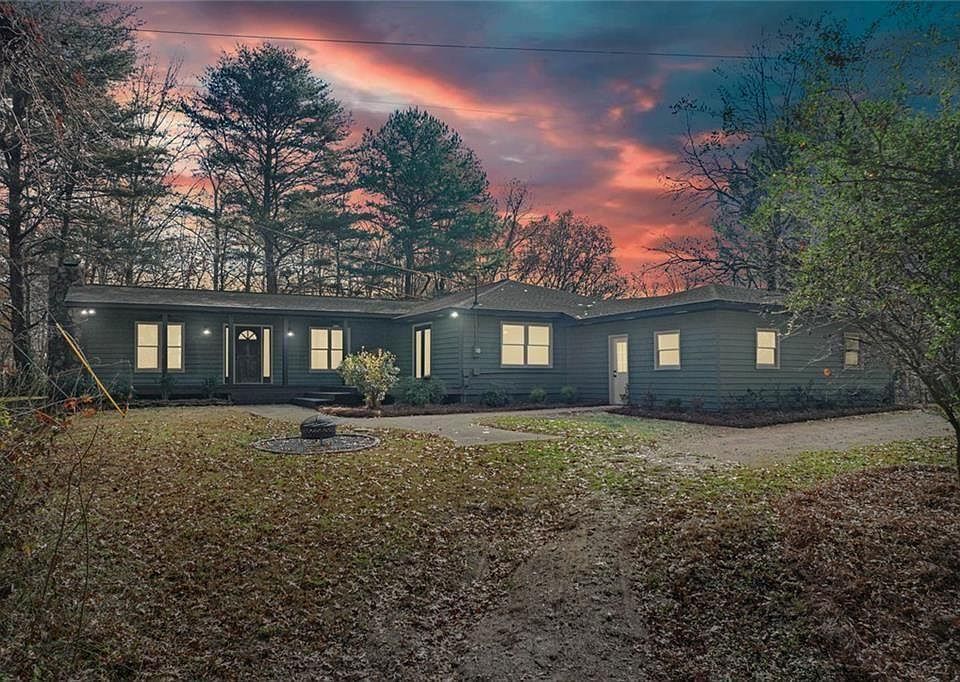 1st image of 345 Roland Dr