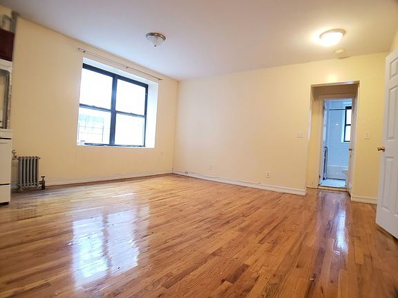 2nd image of 500 W 140th St APT 1E