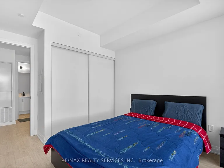 412 Silver Maple Rd #426 — Photo 39