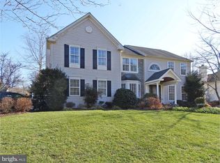 227 Creekside Dr, New Hope, PA 18938