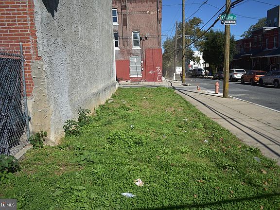 3rd image of 3800 Olive St