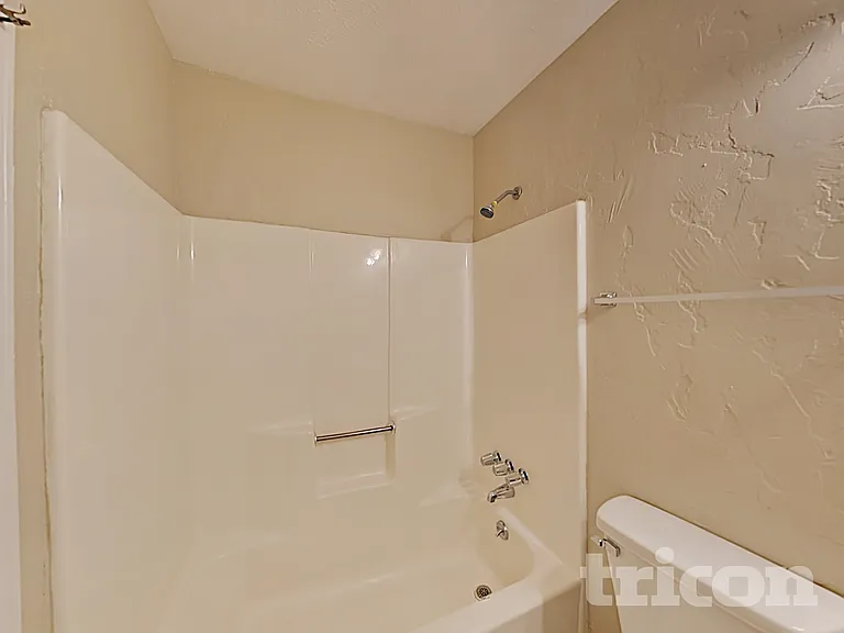 2515 Ramblewood Ct — Photo 12