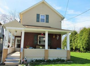 62 15th St NW, Barberton, OH
