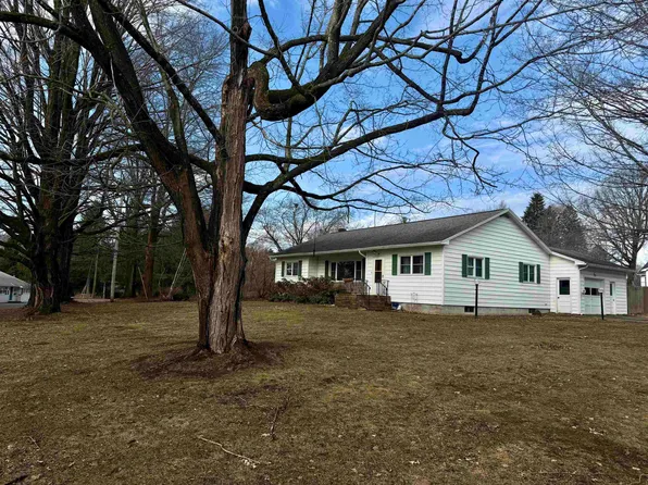 36 Hillcrest Dr, Potsdam, NY 13676