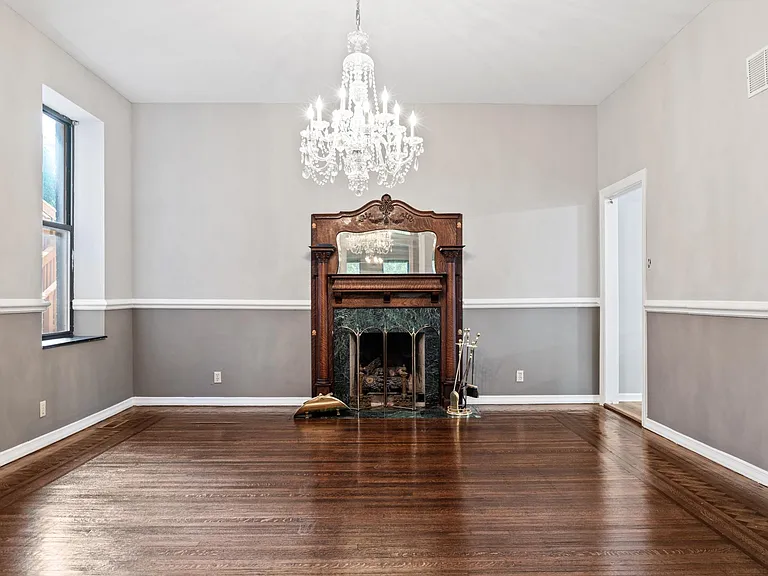 4330 W Pine Blvd — Photo 17
