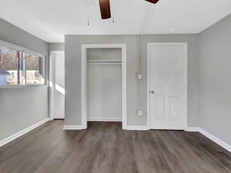 2751 Malvern Ave — Photo 2