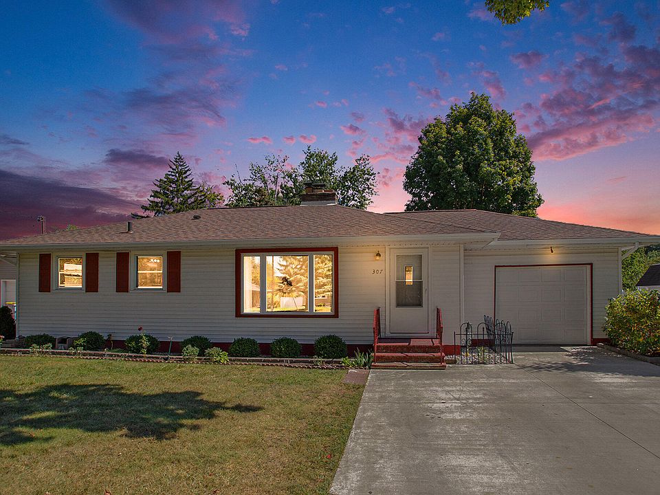 1st image of 307 Pepperidge Ln
