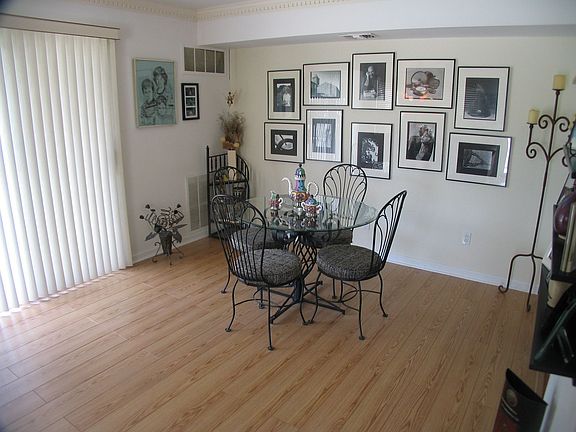 4th image of 127 Fairview Cir