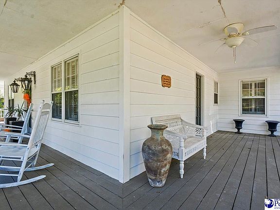 4th image of 851 Park Ave