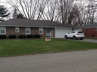 11370 Meadows Dr, Fishers, IN 46038