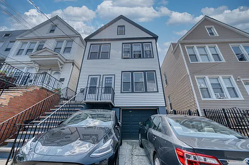175 Zabriskie St #1 Photo 1
