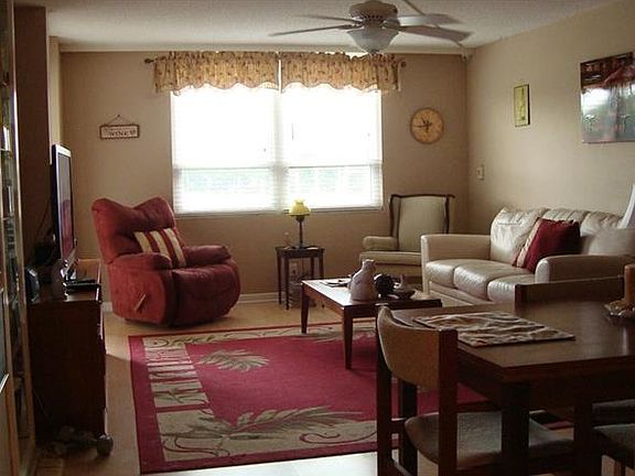 5th image of 2618 Cove Cay Dr Unit 108
