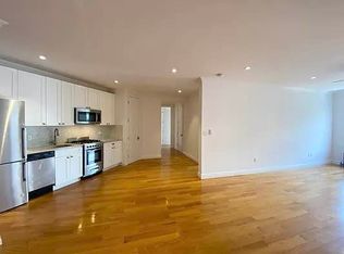101 Ocean Pkwy #4B, Brooklyn, NY 11218