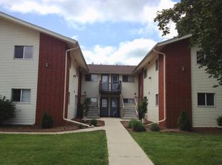 2977 Austin St APT 8, East Troy, WI 53120