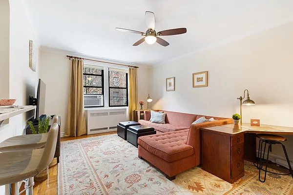 Sold by Compass | media 8