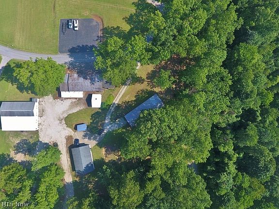 5th image of 5007 Raven Rd SE