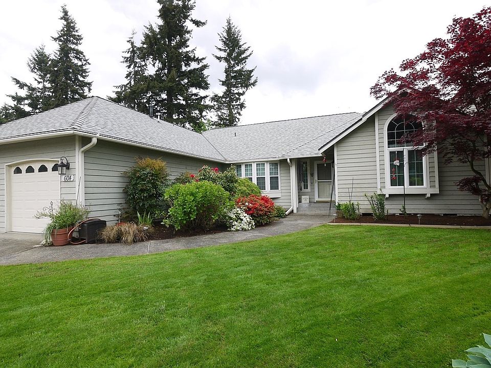 1st image of 604 22nd Avenue Ct SE