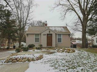 1556 Ruth St, Waterloo, IA 50707